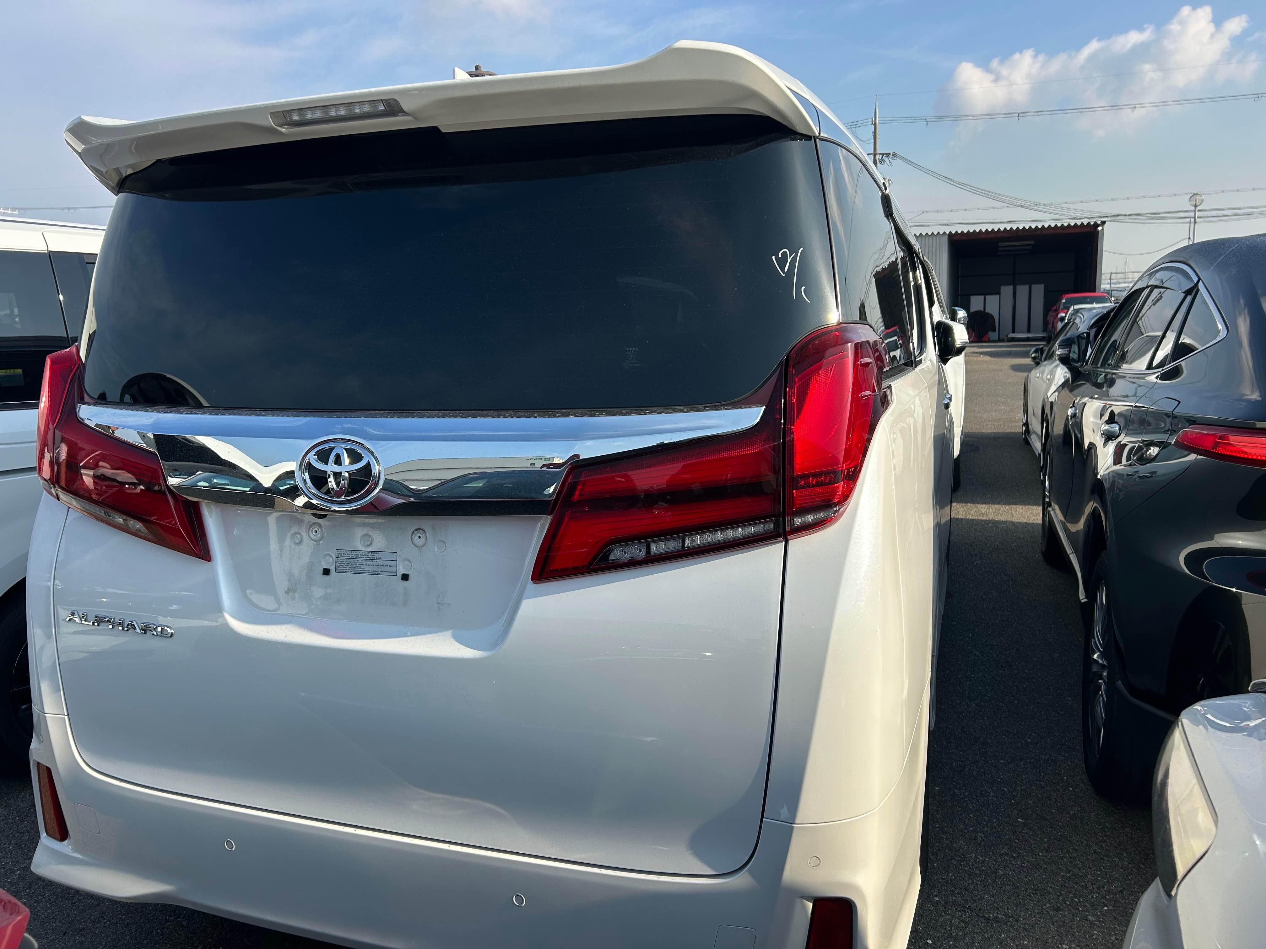 2021 Toyota ALPHARD 2.5L SC — photo 5 — for sale in Wilayah Persekutuan, Kuala Lumpur