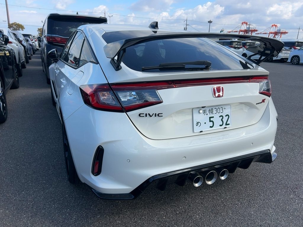 2025 Honda Civic FL5 TYPE-R 2.0L HATCHBACK (FE) — photo 4 — for sale in Chow Kit, Kuala Lumpur
