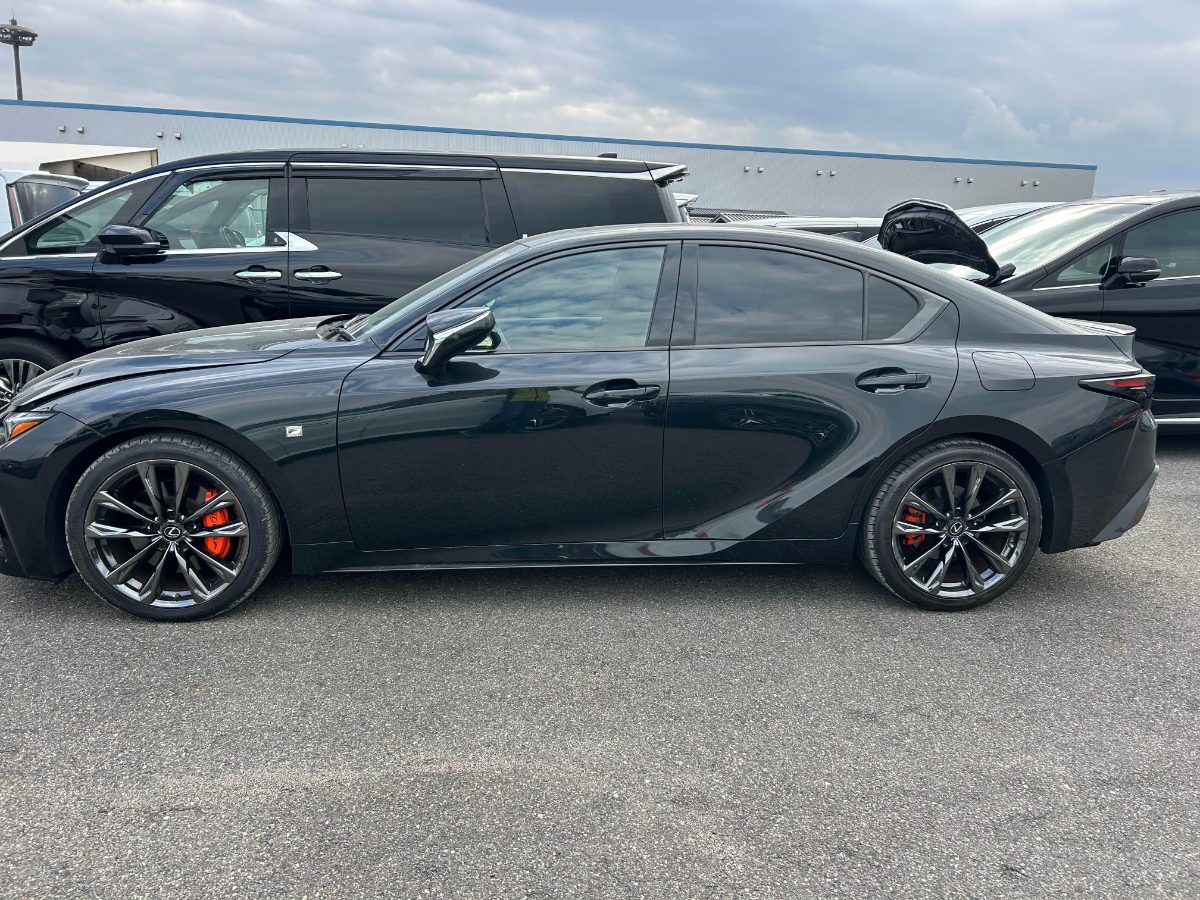 2022 Lexus IS 300 2.0L(T) F-Sport (XE30) — photo 5 — for sale in Chow Kit, Kuala Lumpur