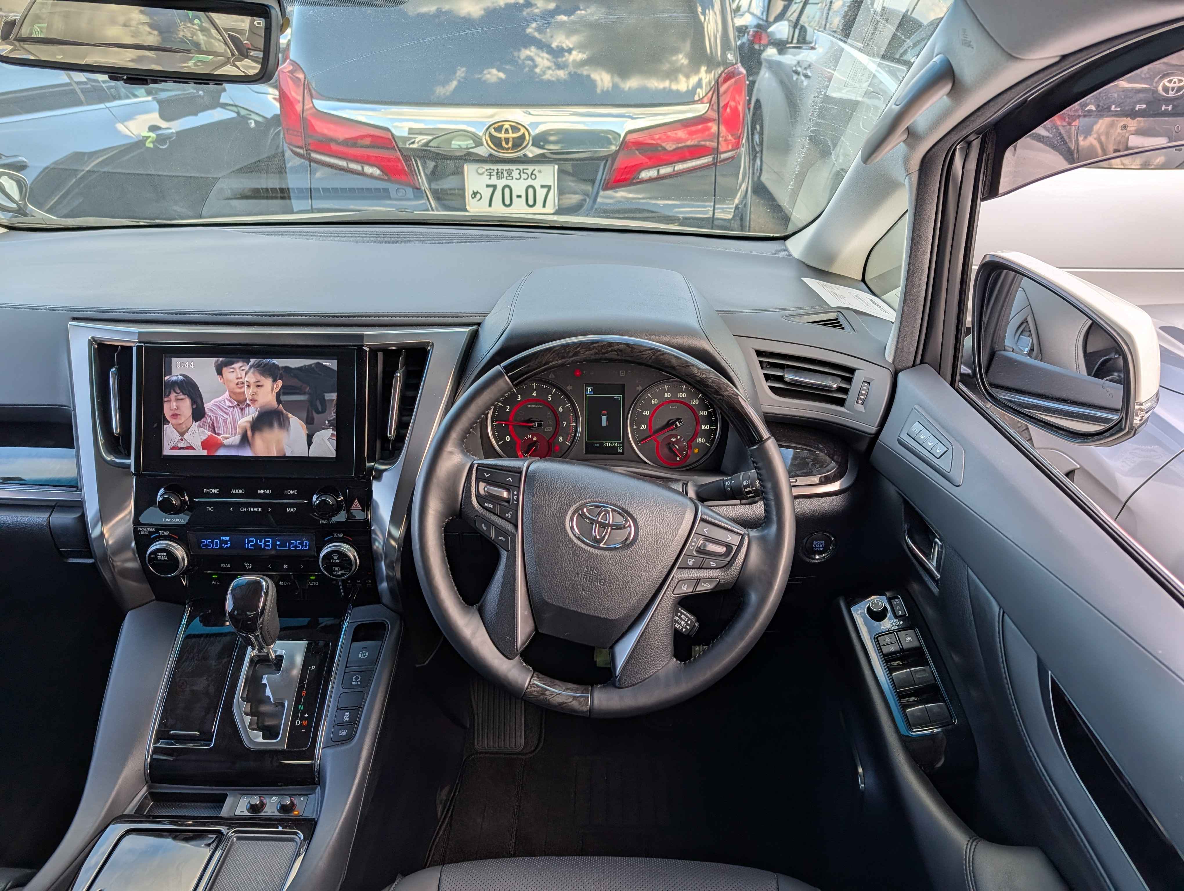 2022 Toyota ALPHARD 2.5L SC in Pearl with SC-EDI, SUNROOF, 3LED for sale in Wilayah Persekutuan, Kuala Lumpur