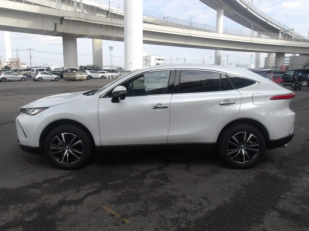 2025 Toyota HARRIER 2.0L G — photo 3 — for sale in wilayah persekutuan, Kuala Lumpur