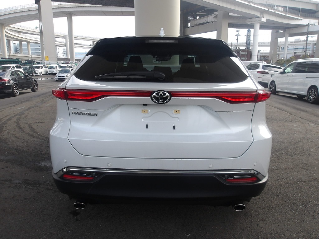 2025 Toyota HARRIER 2.0L G — photo 5 — for sale in wilayah persekutuan, Kuala Lumpur