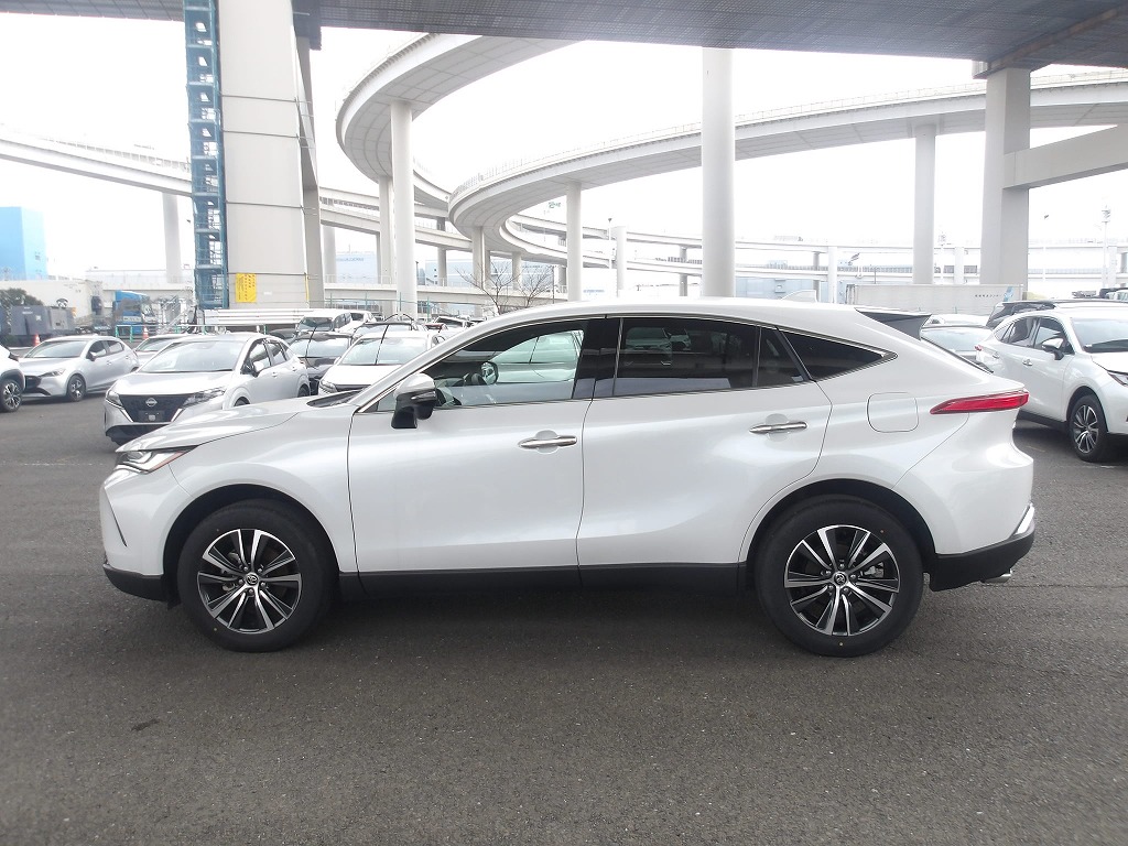 2025 Toyota HARRIER 2.0L G — photo 6 — for sale in wilayah persekutuan, Kuala Lumpur