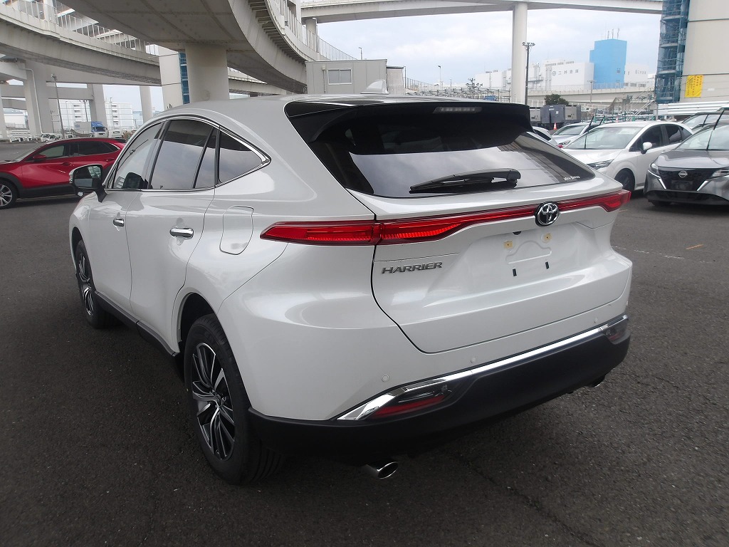 2025 Toyota HARRIER 2.0L G — photo 5 — for sale in Kuala Lumpur