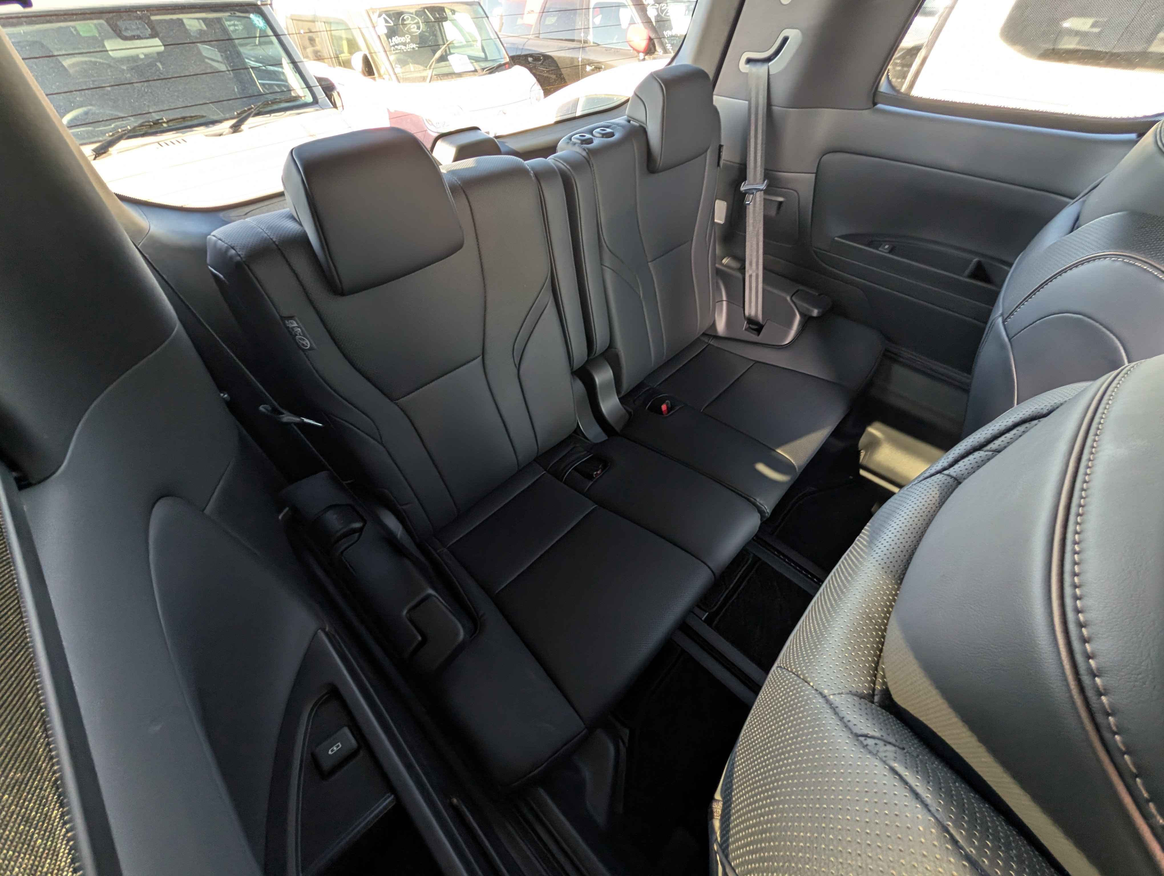 2025 Toyota ALPHARD 2.5L Z — photo 4 — for sale in wilayah persekutuan, Kuala Lumpur
