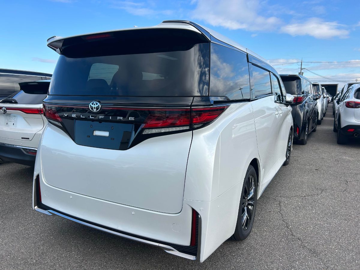 2025 Toyota Vellfire 2.4L Turbo Z Premium  — photo 4 — for sale in Titiwangsa, Kuala Lumpur